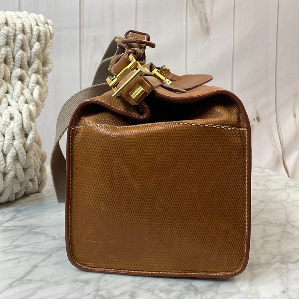 Gucci tan vintage bag